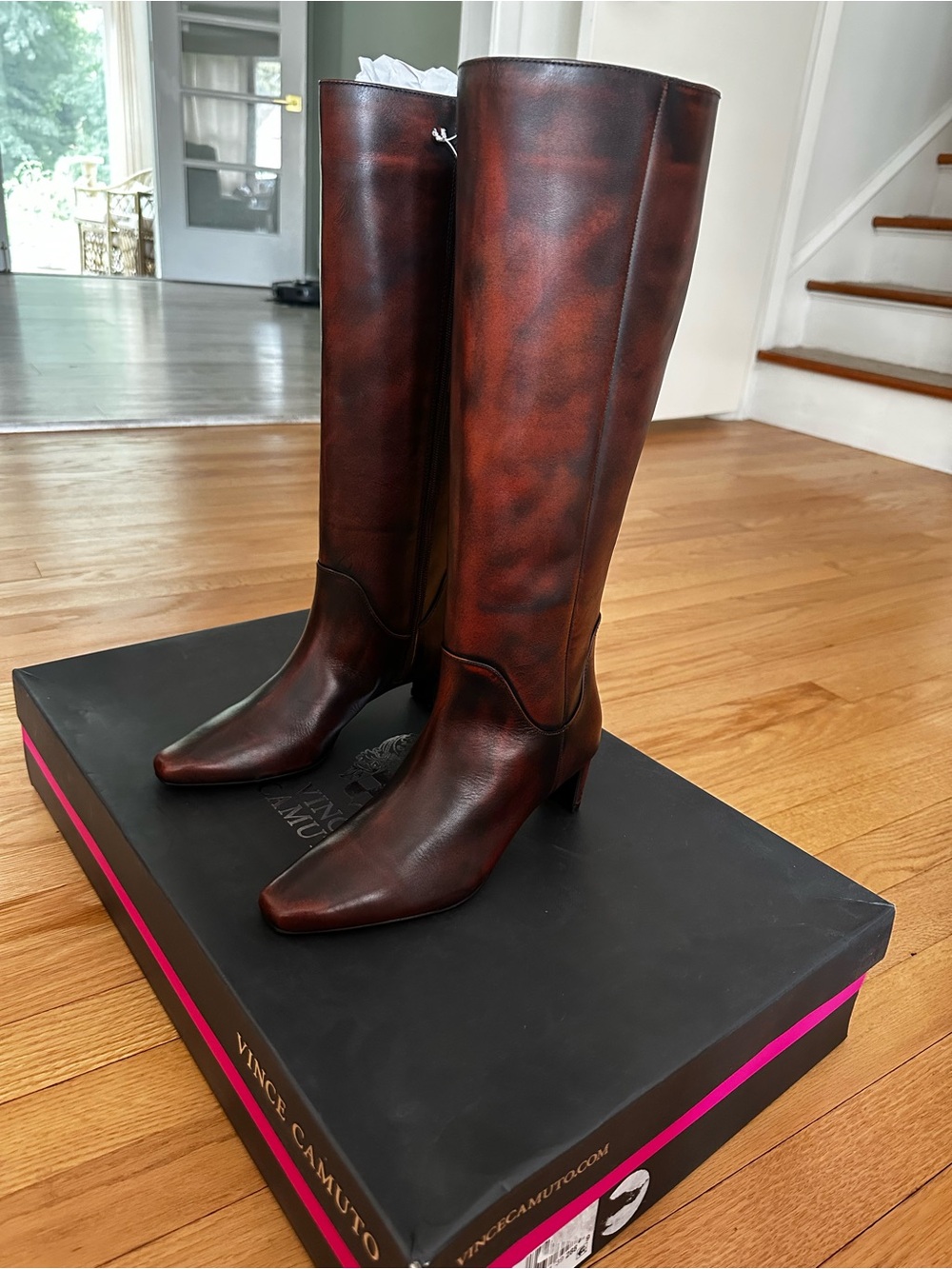 BRAND NEW Vince Camuto Avriah Boots - Dark Caramel, Womenโs Size 5 WIDE CALF